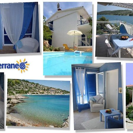 Apartments Mediterraneo カプリエ エクステリア 写真