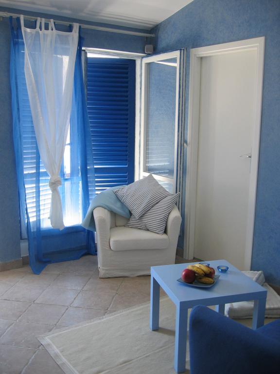 Apartments Mediterraneo カプリエ エクステリア 写真