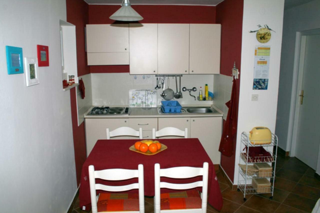 Apartments Mediterraneo カプリエ エクステリア 写真